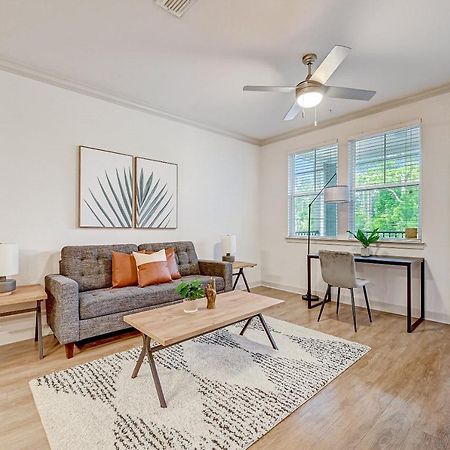 Frontdesk The Point At Tamaya Apts Jacksonville Apartment Стая снимка